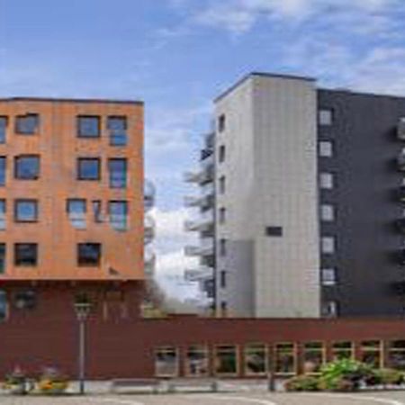 Continental Apartment Hotel Knivsta Knivsta  Екстер'єр фото