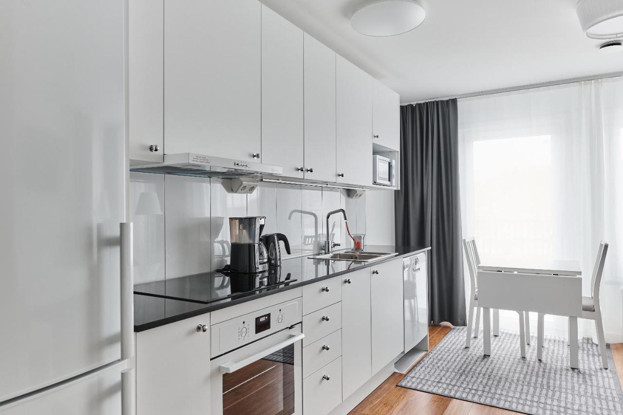 Continental Apartment Hotel Knivsta Knivsta  Екстер'єр фото