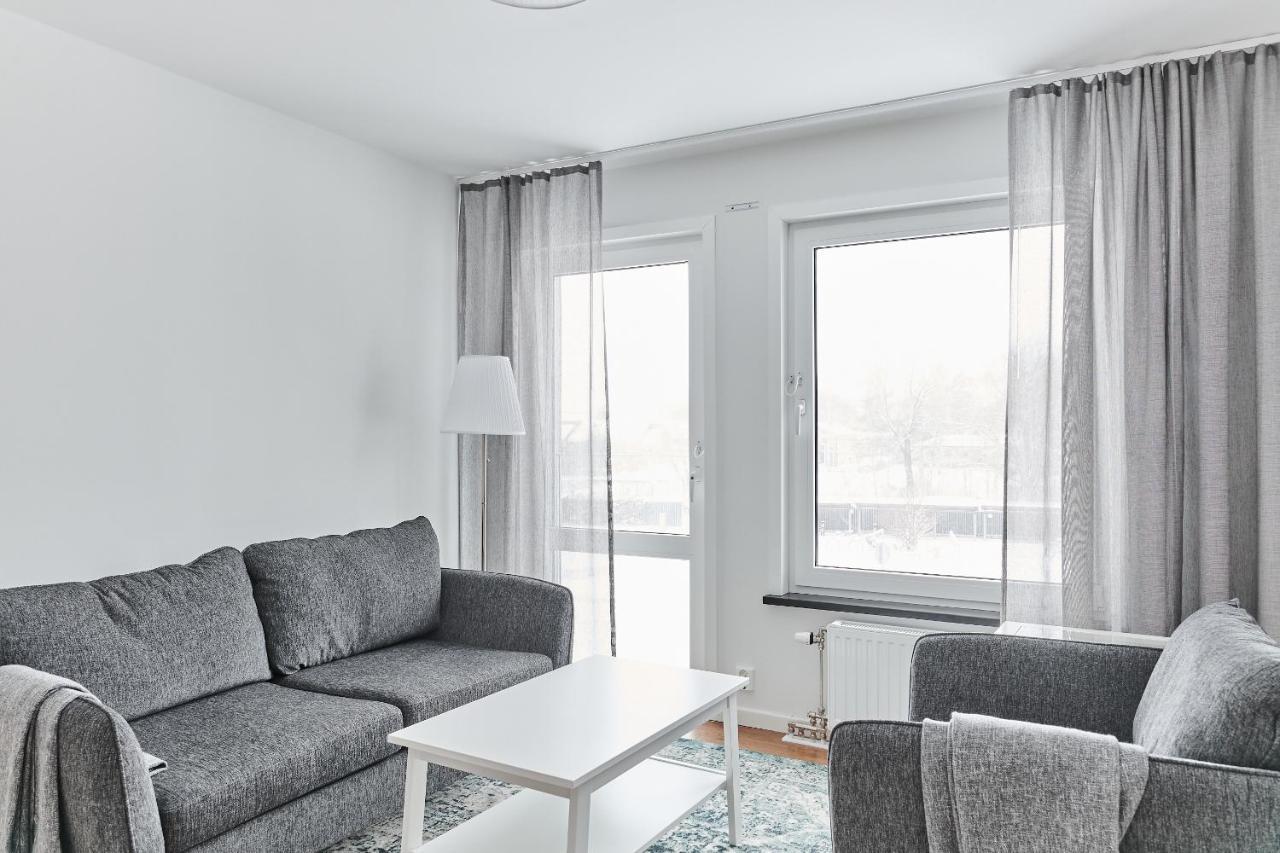 Continental Apartment Hotel Knivsta Knivsta  Екстер'єр фото